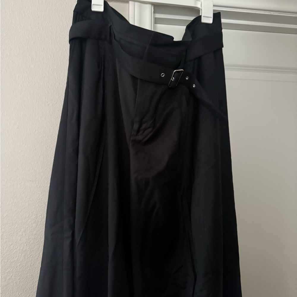 Black wide leg trousers